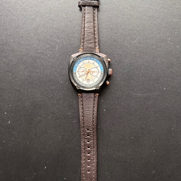 Hugo Boss Watch - Picture 1 of 2